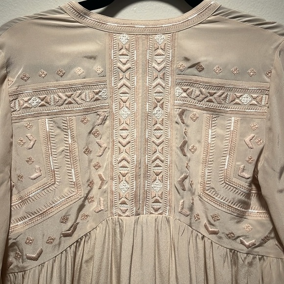REBECCA TAYLOR Light Pink/Cream 100% Silk Embroidered Blouse, Size 2 (Fits 2/4) - Picture 9 of 11